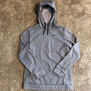 Nike Performance Standard Fit Hoodie